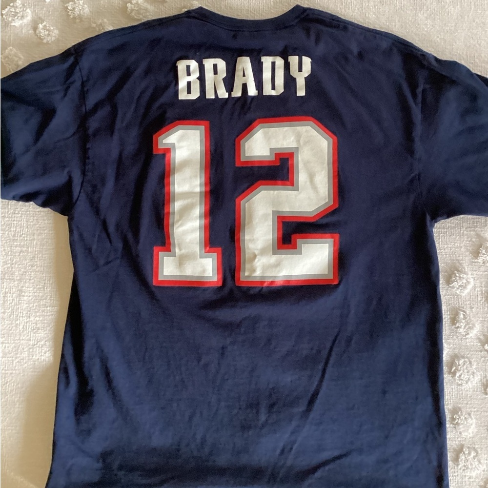 NFL New England Patriots Tom Brady Majestic Name & Number T Shirt Size XL
@16 - Picture 2 of 5